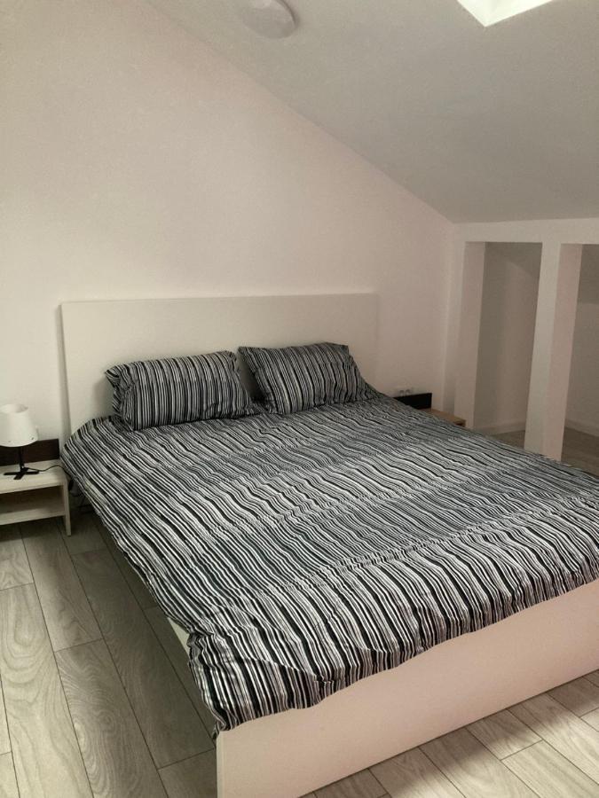 Joygate Entire Villa أوتوبين المظهر الخارجي الصورة
