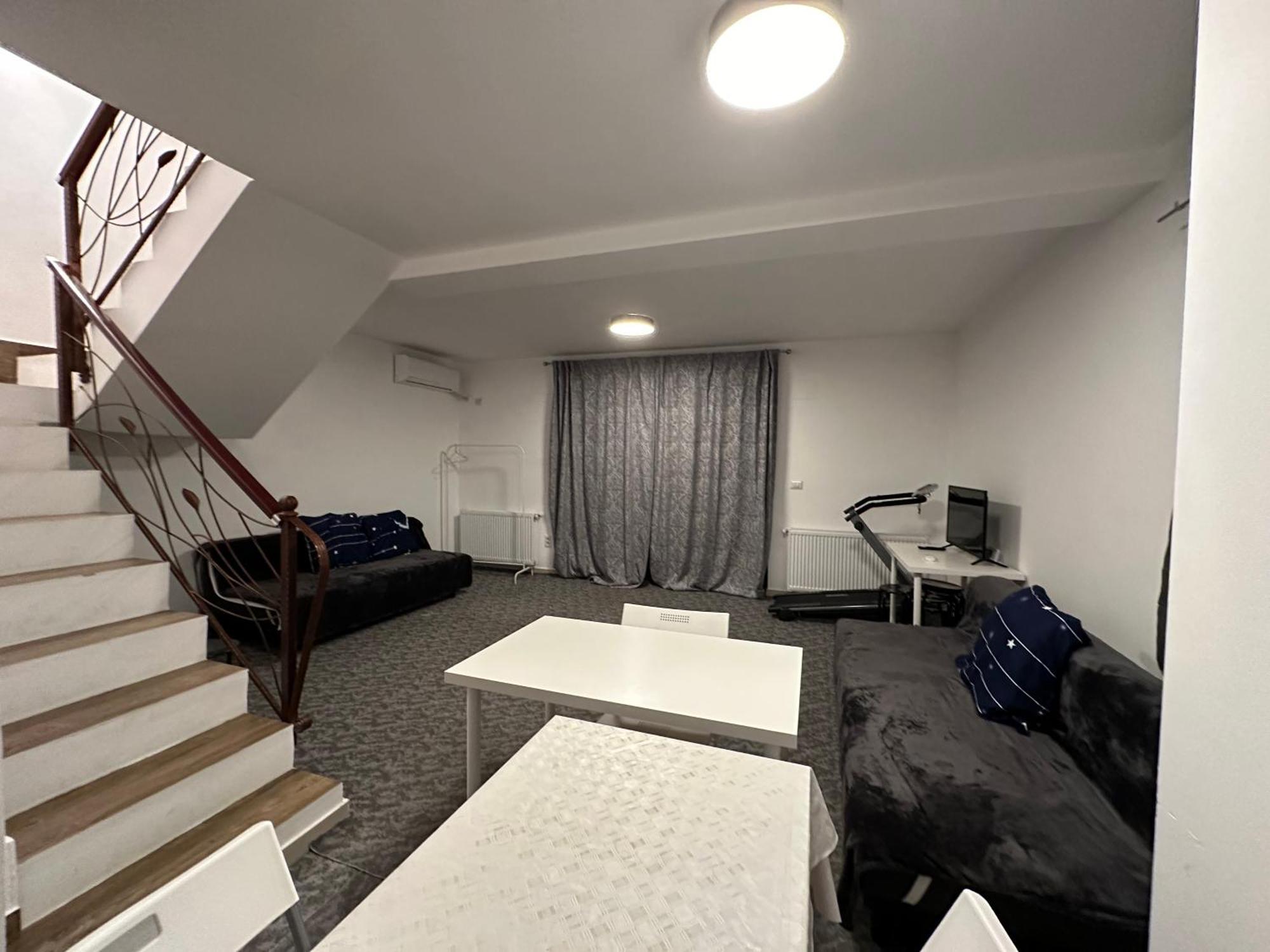 Joygate Entire Villa أوتوبين المظهر الخارجي الصورة